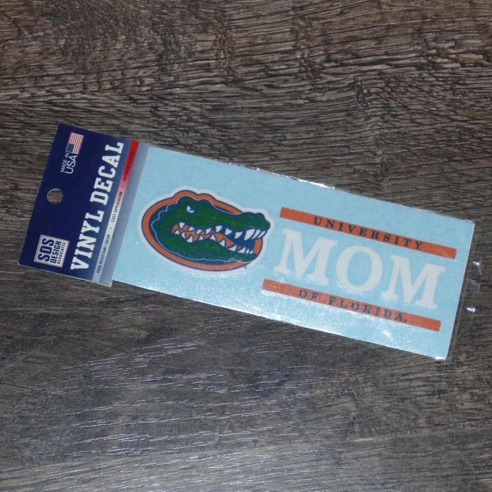 SDS University of Florida Mom Vinyl Decal Gators Blue Orange New 8x2.5 Sticker